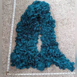 Elegant Teal Ruffled Scarf